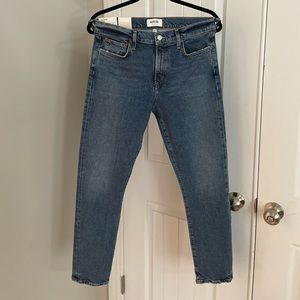 NWT, AGOLDE Toni Mid Raise Straight Jean in Dime, Size 28